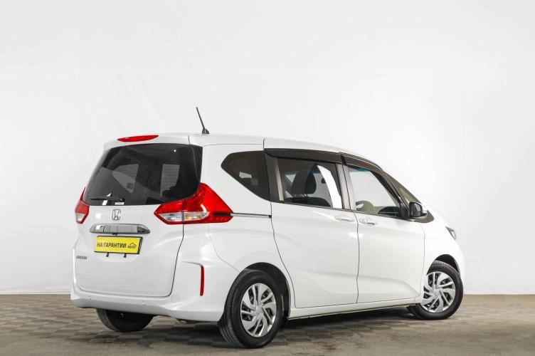 Honda Freed 6 из 6