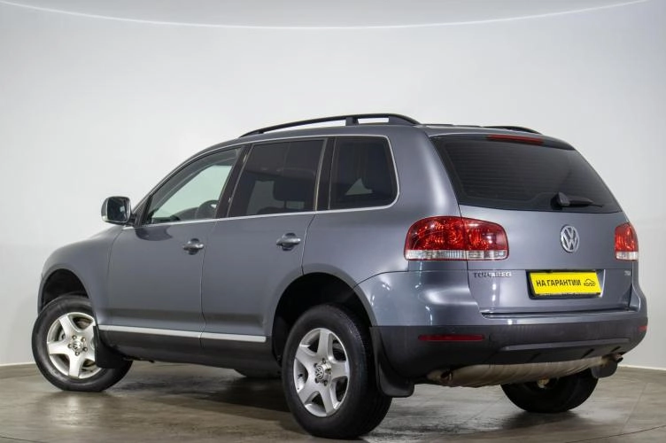 Volkswagen Touareg 6 из 6