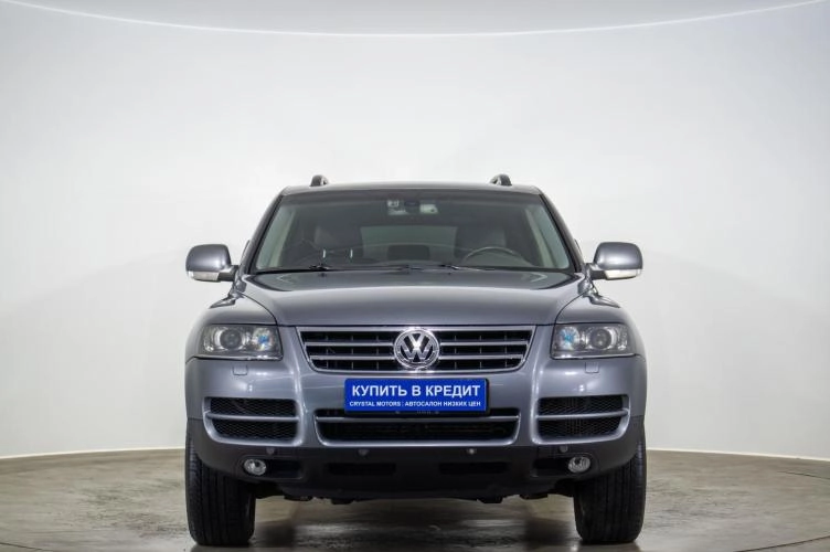 Volkswagen Touareg 2 из 6