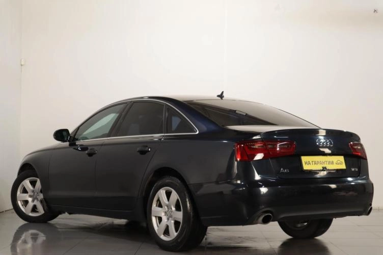 Audi A6 4 из 6