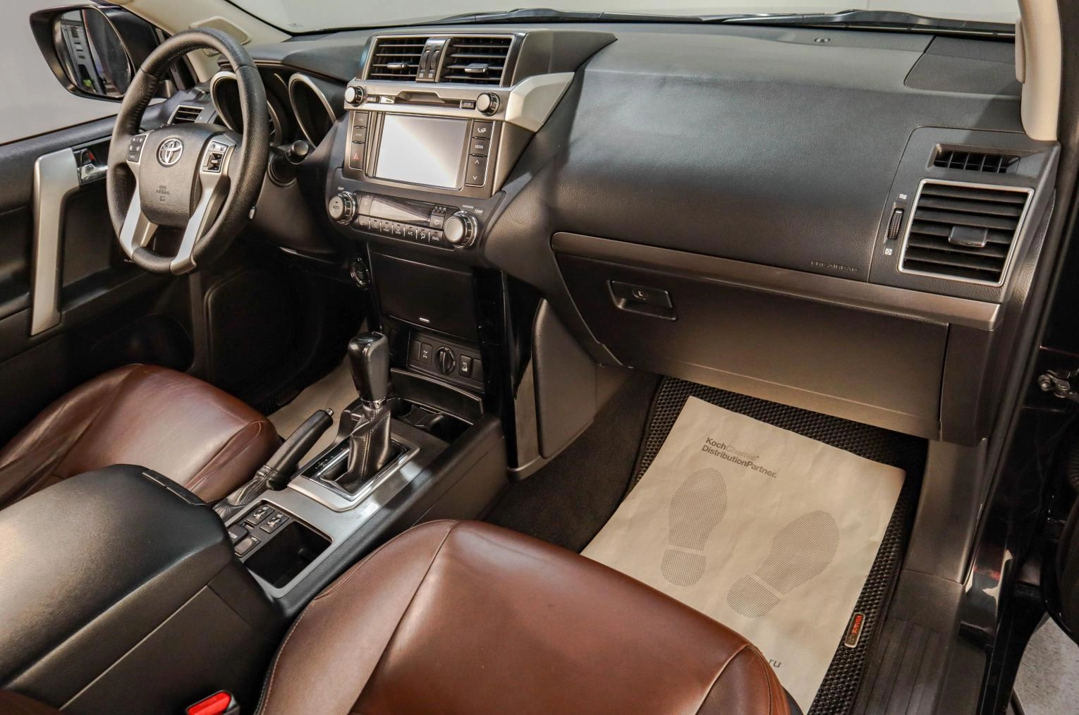 Toyota Land Cruiser Prado 16 из 18