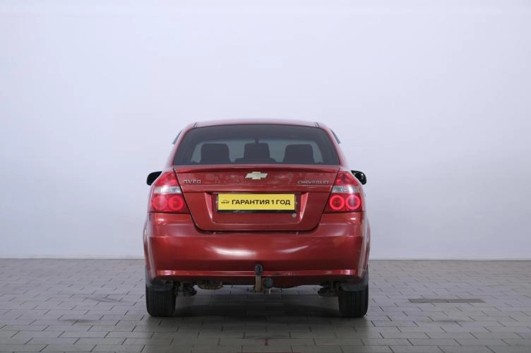Chevrolet Aveo 5 из 6
