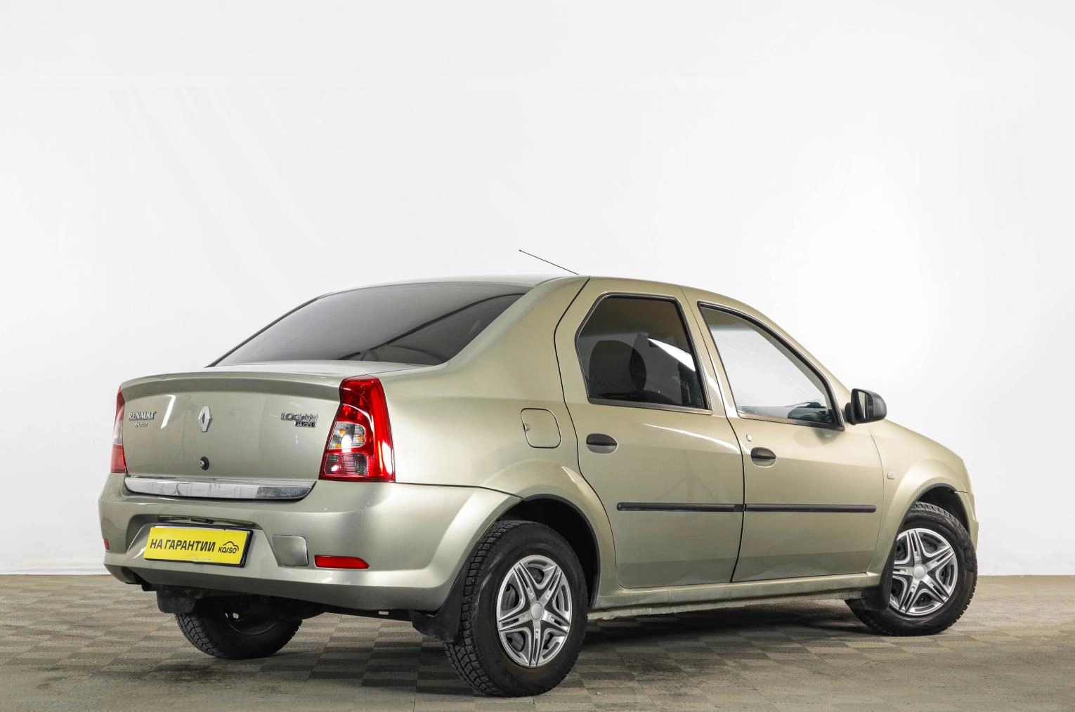 Renault Logan 6 из 15