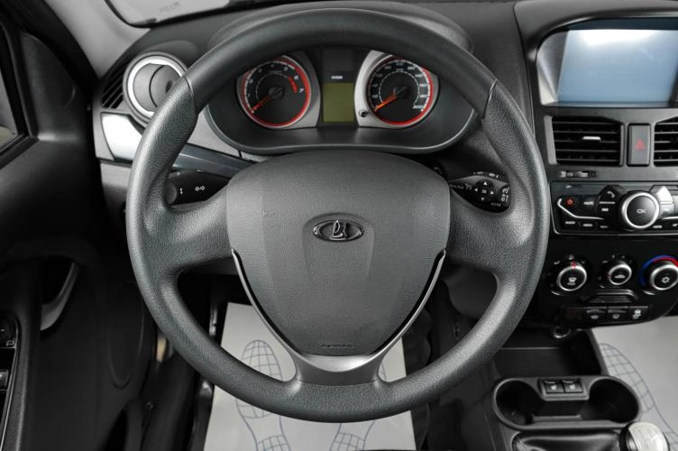 ВАЗ (LADA) Kalina 13 из 16