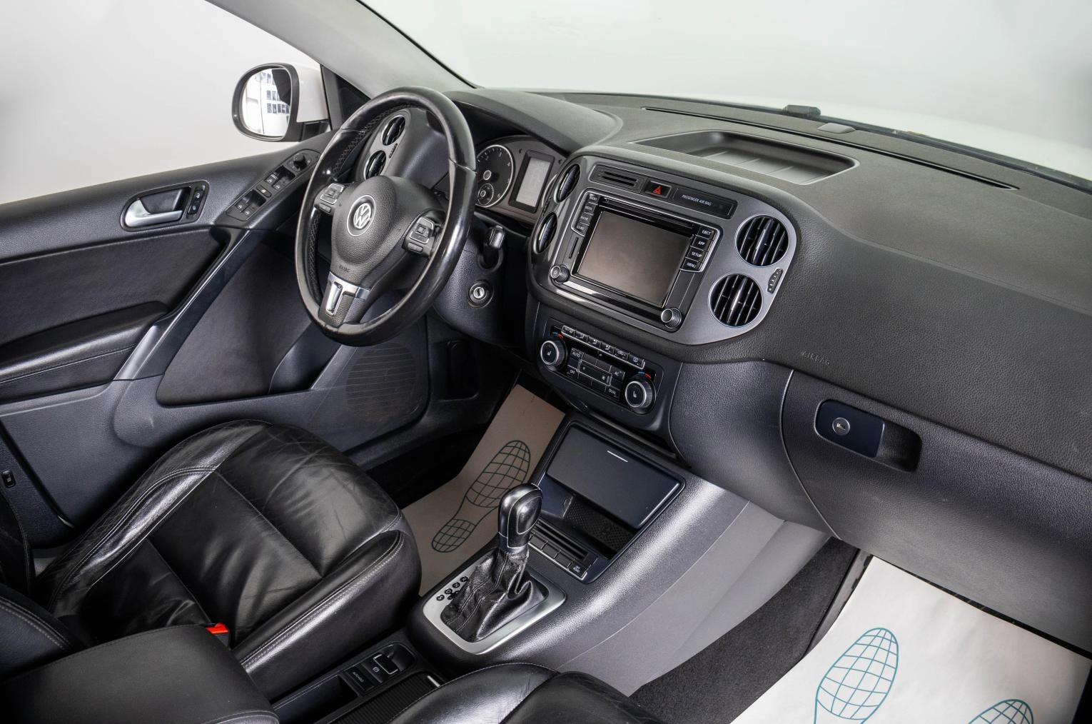 Volkswagen Tiguan 10 из 25