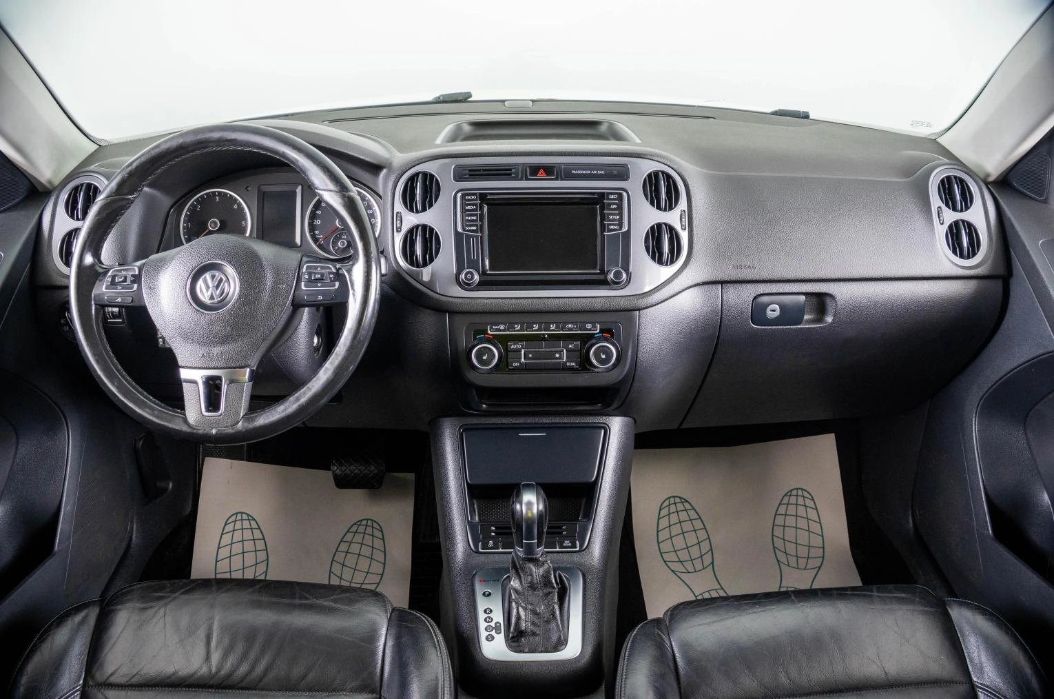 Volkswagen Tiguan 12 из 25