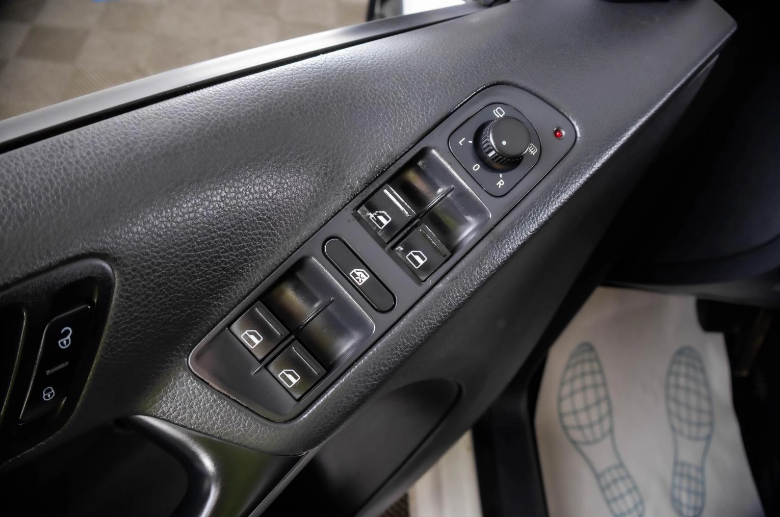 Volkswagen Tiguan 25 из 25