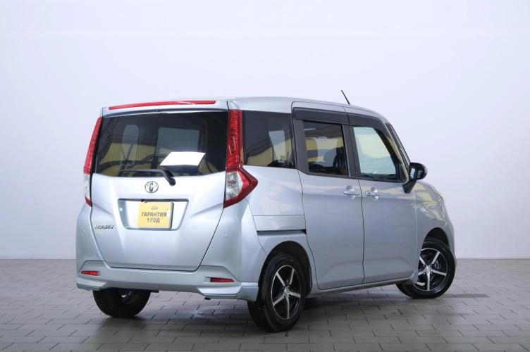 Toyota Roomy 6 из 6