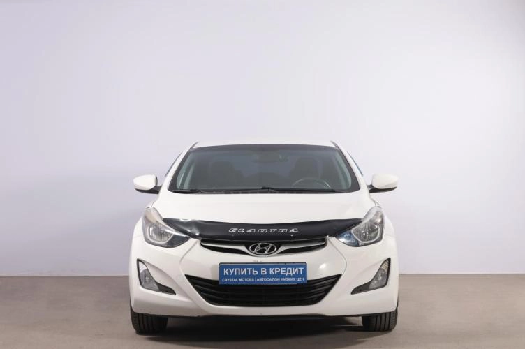 Hyundai Elantra 2 из 6