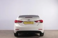 Hyundai Elantra 5 из 18