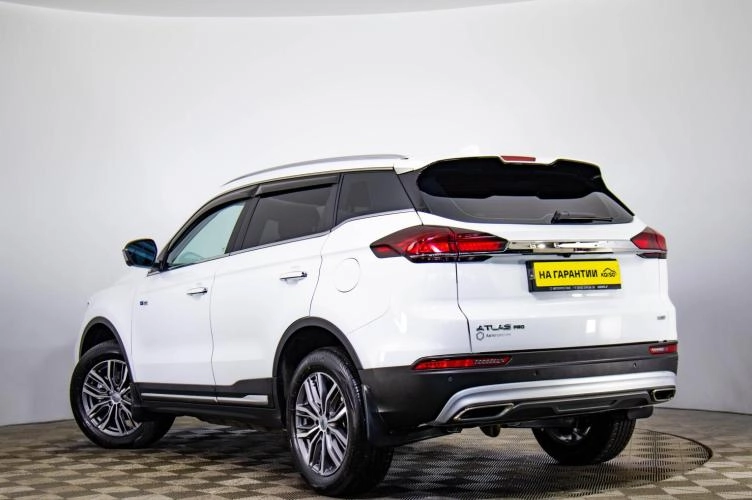 Geely Atlas Pro 6 из 6