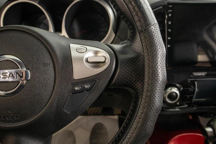 Nissan Juke 15 из 25