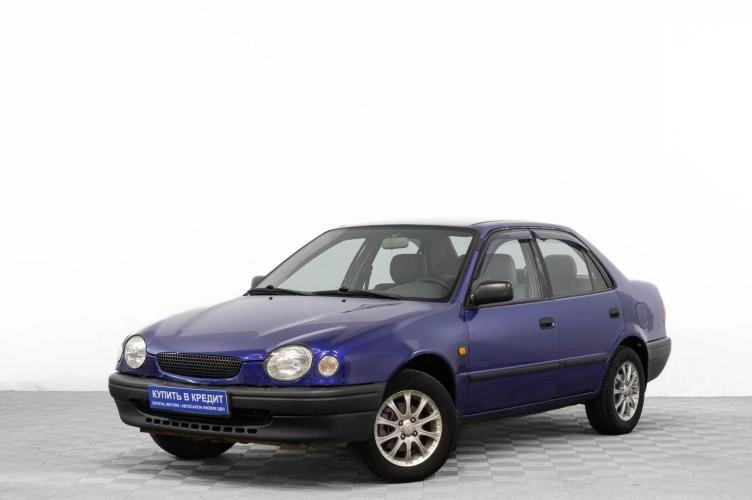 Toyota Corolla 3 из 6