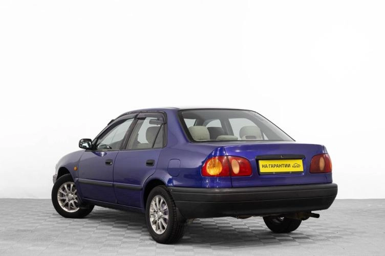 Toyota Corolla 6 из 6