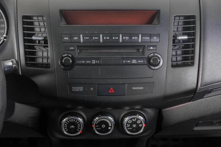 Mitsubishi Outlander 17 из 24