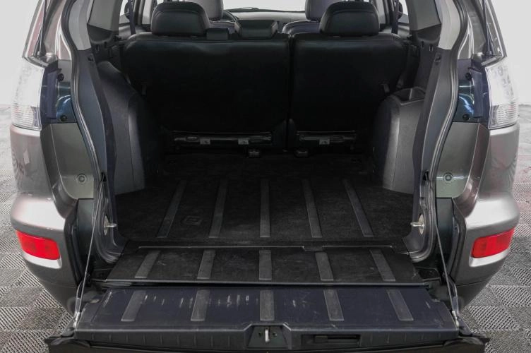 Mitsubishi Outlander 7 из 24