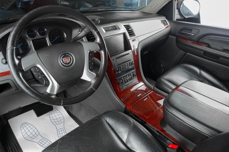 Cadillac Escalade 7 из 23