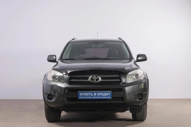 Toyota RAV4 2 из 6