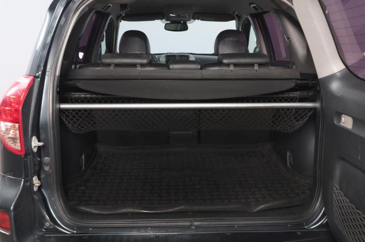 Toyota RAV4 17 из 17