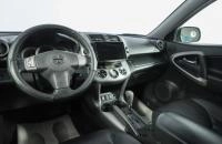 Toyota RAV4 7 из 17