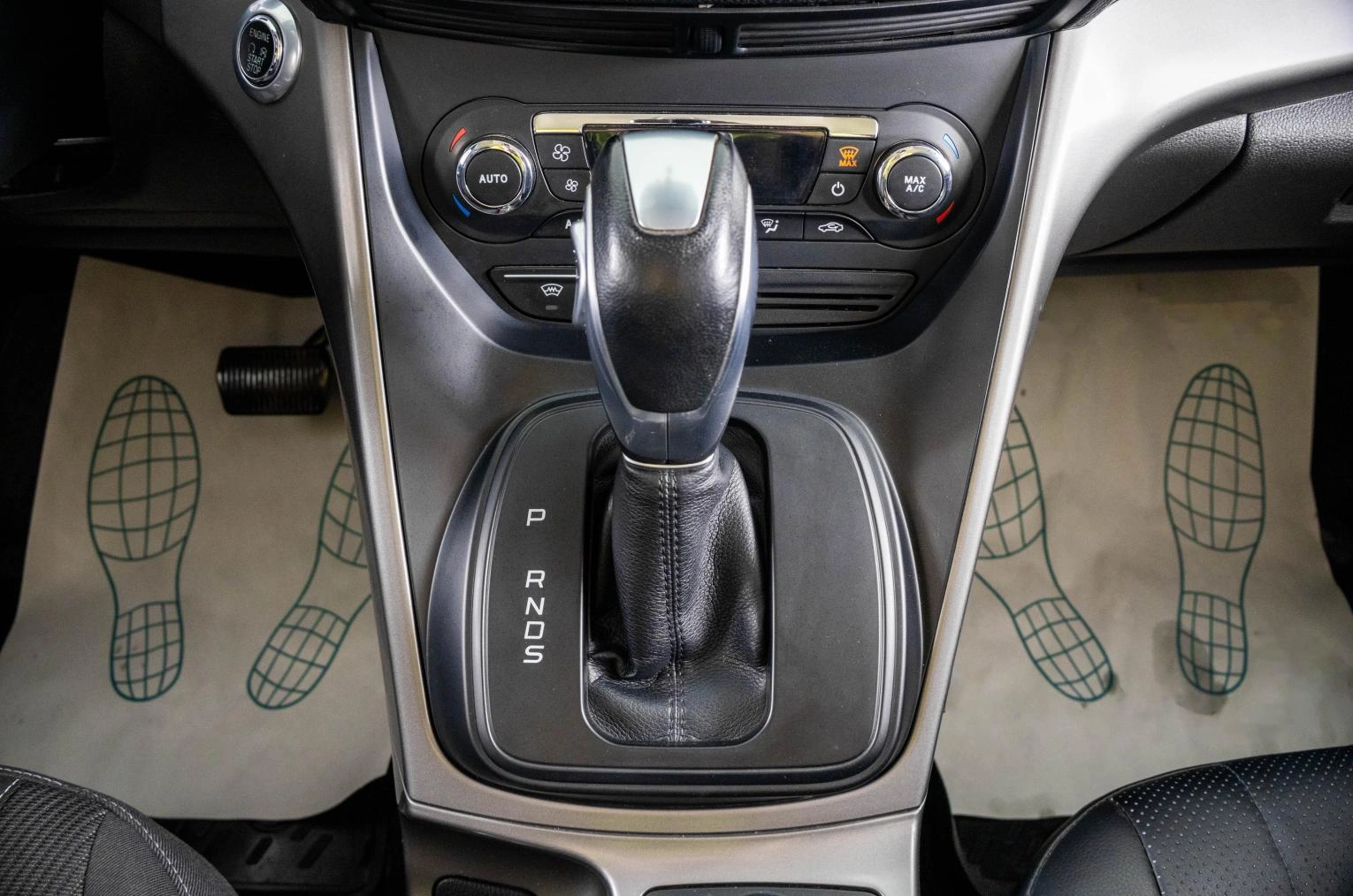 Ford Kuga 20 из 24