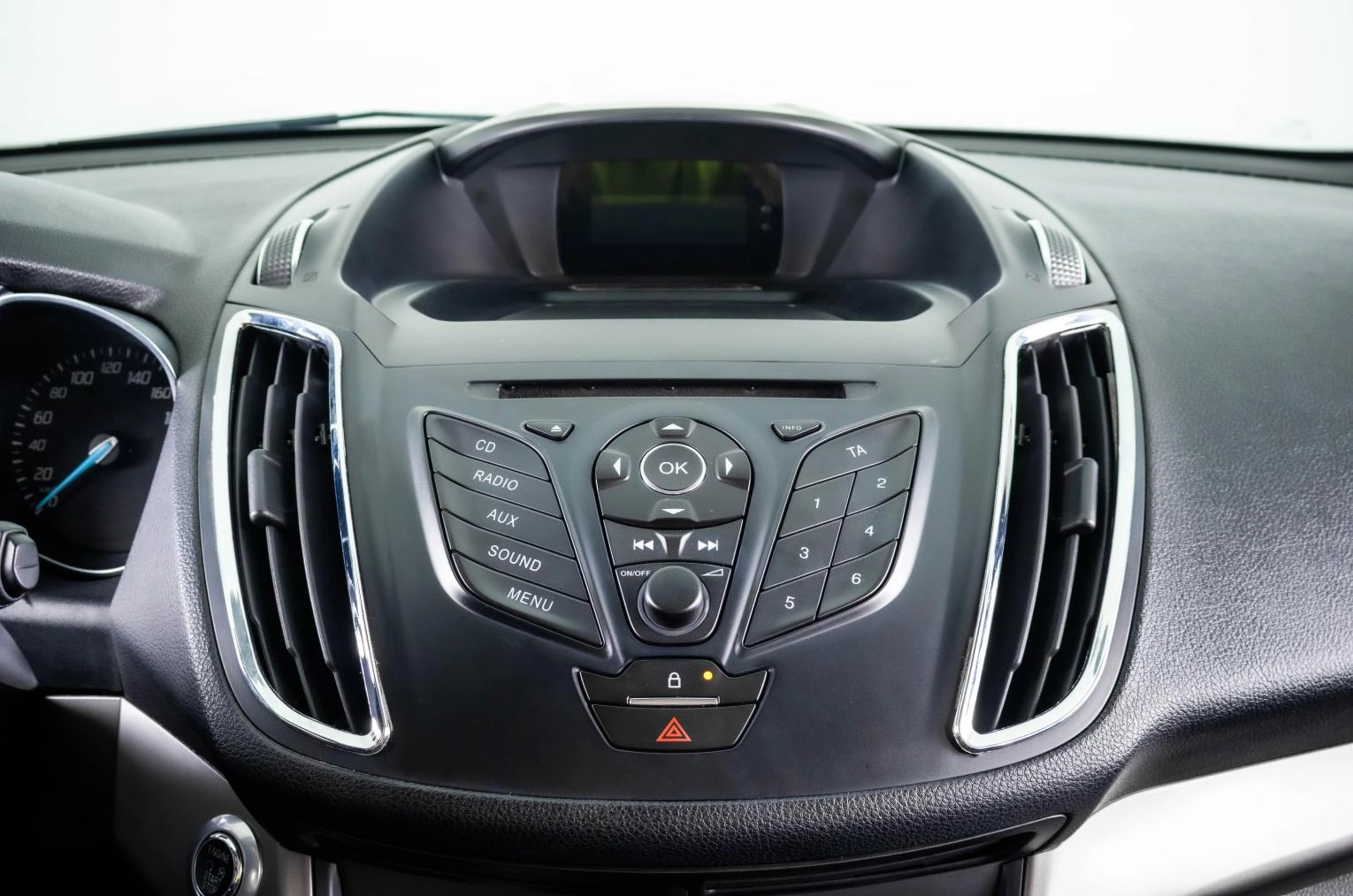 Ford Kuga 17 из 24