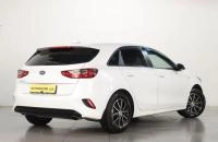 KIA cee'd 6 из 17