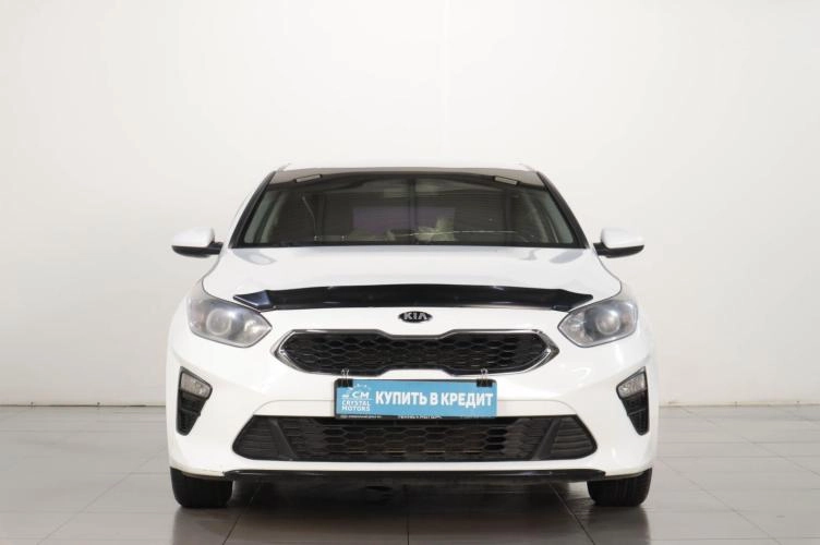 KIA cee'd 2 из 17