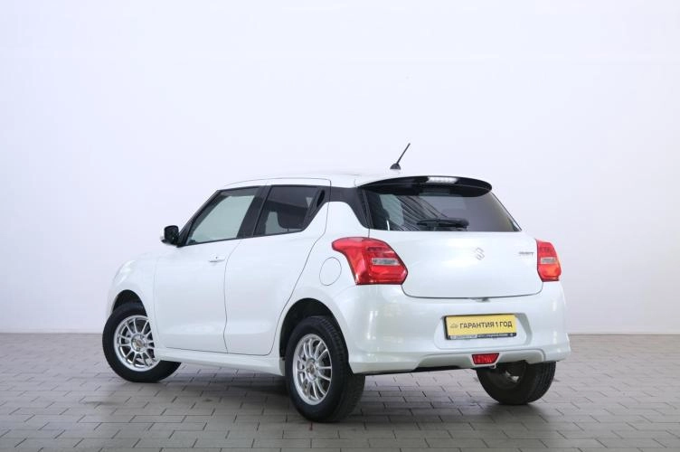 Suzuki Swift 4 из 6