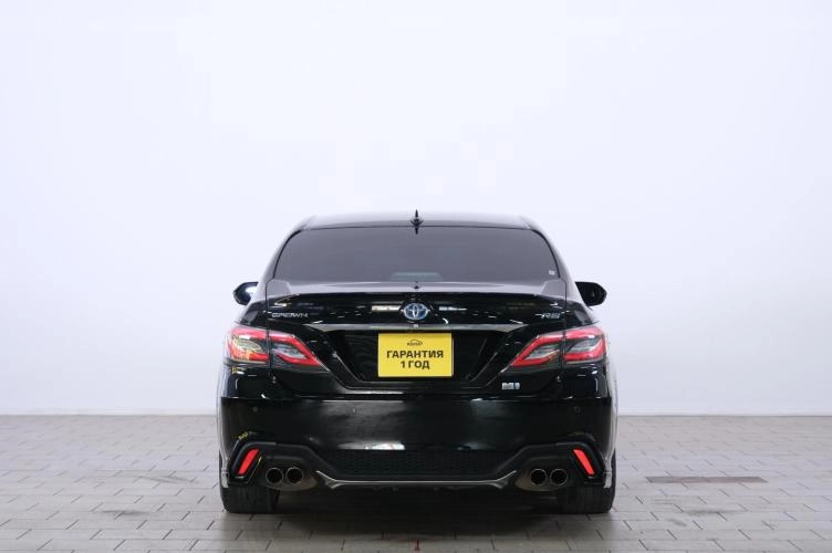 Toyota Crown 5 из 6