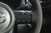 Toyota Yaris 13 из 18