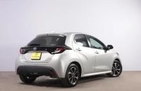 Toyota Yaris 6 из 18