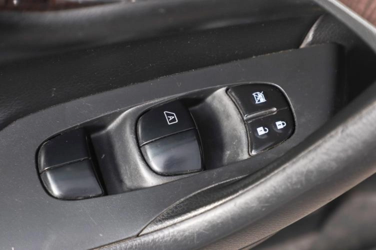 Nissan Teana 16 из 18