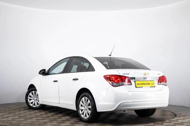Chevrolet Cruze 6 из 6