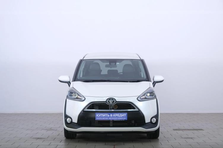Toyota Sienta 2 из 6