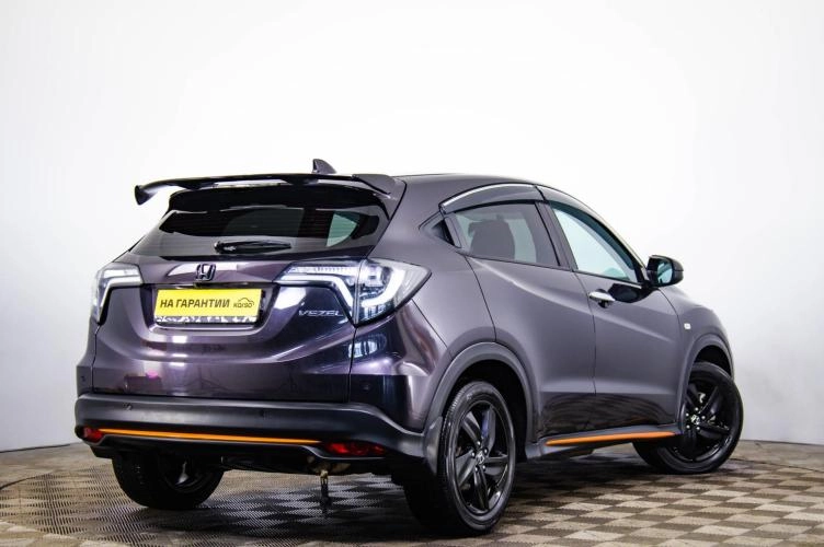 Honda Vezel 4 из 6