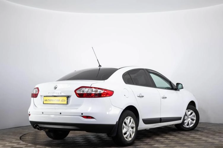 Renault Fluence 4 из 6