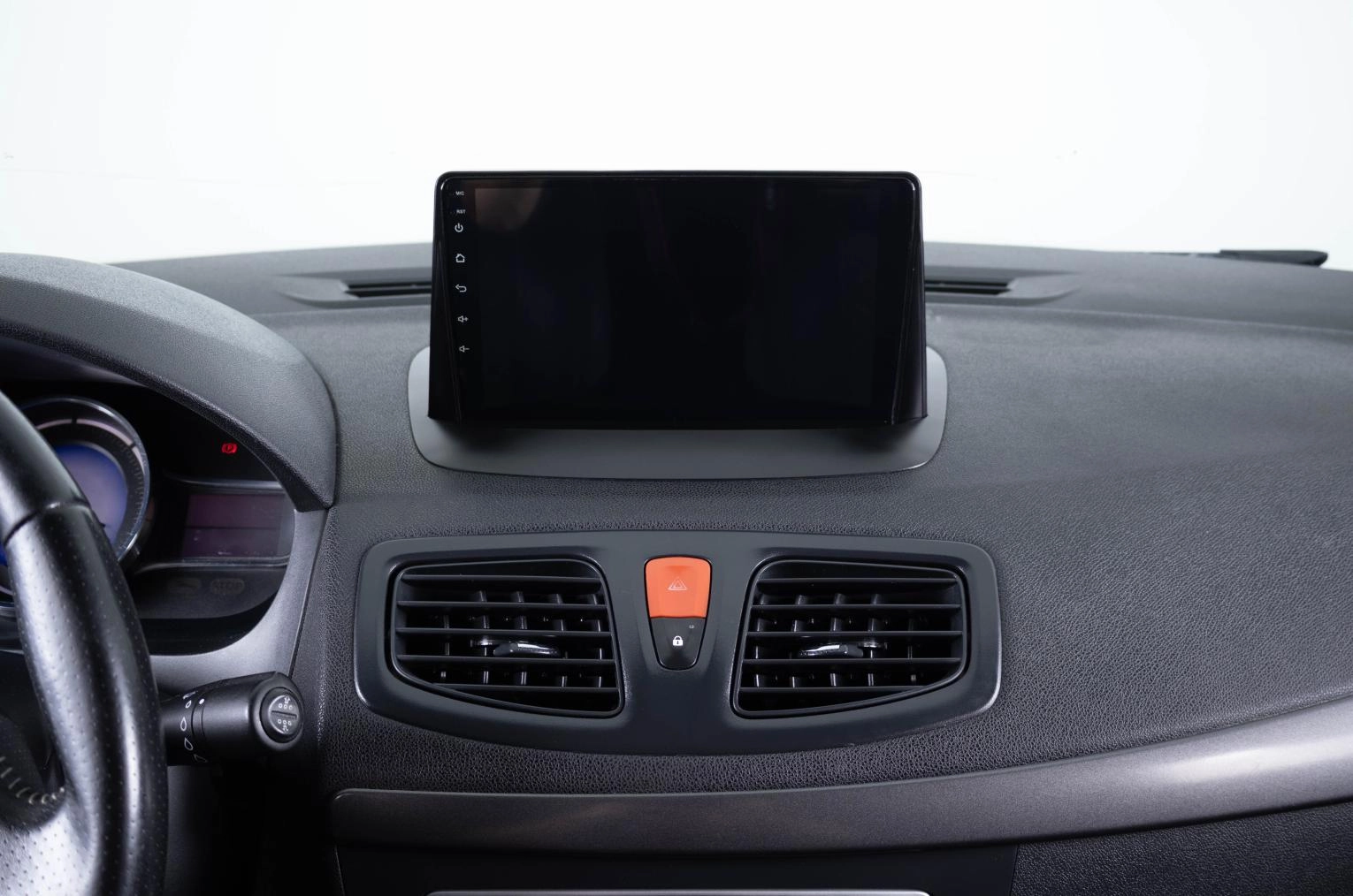 Renault Fluence 15 из 19