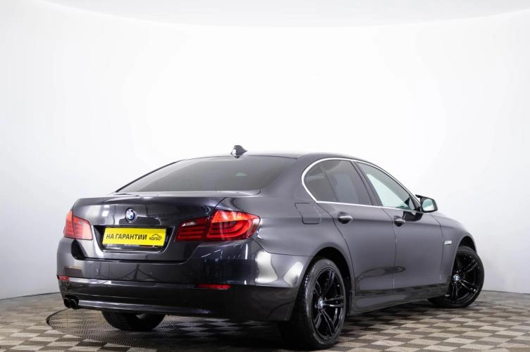BMW 5 серия 4 из 6