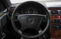 Mercedes-Benz E-класс 19 из 28