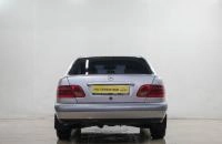 Mercedes-Benz E-класс 5 из 28
