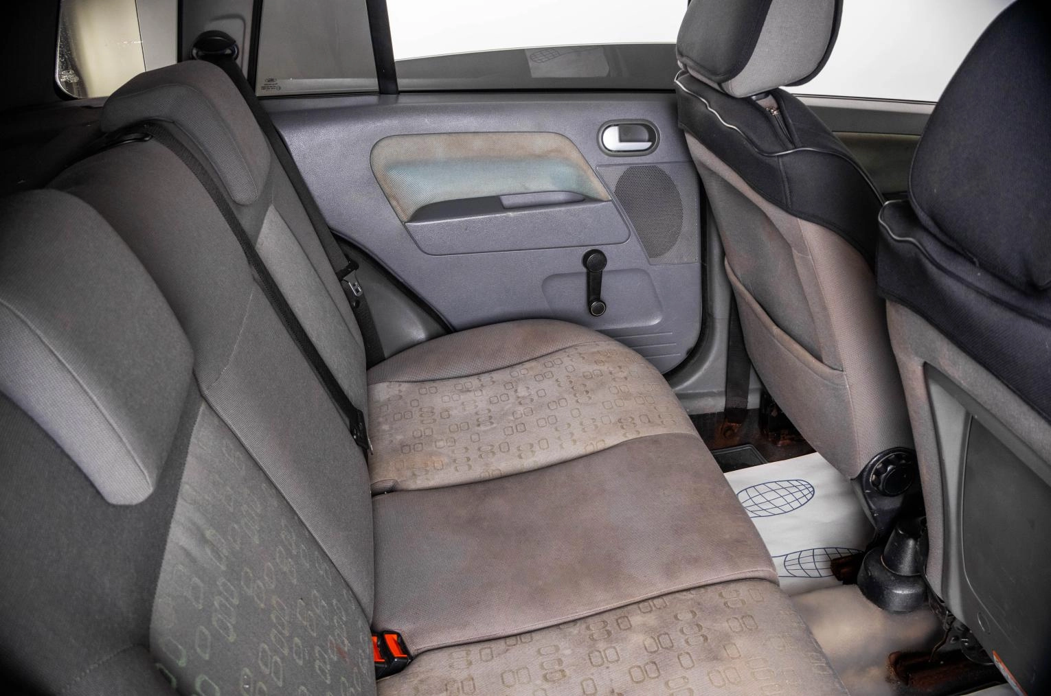 Ford Fusion 9 из 20