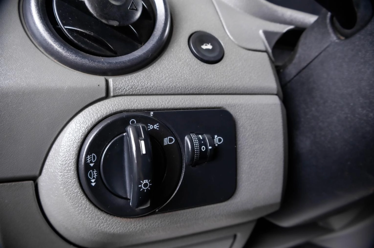 Ford Fusion 18 из 20
