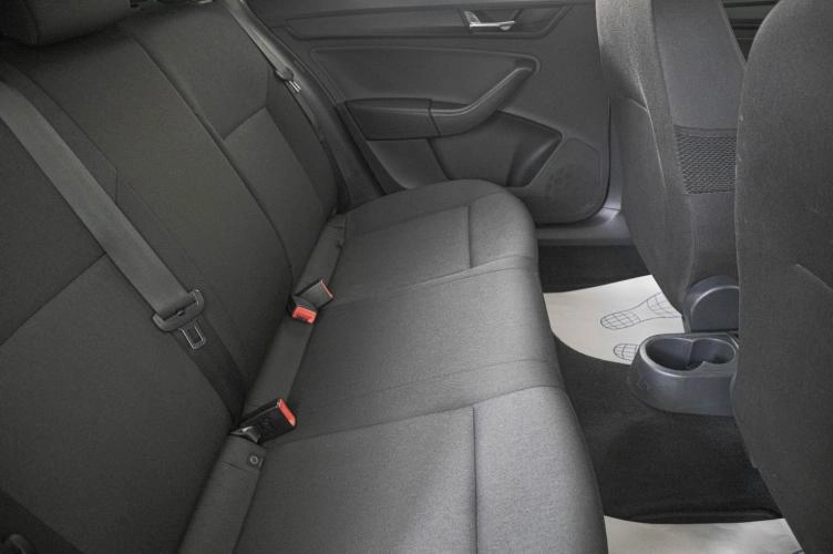 Skoda Rapid 10 из 20