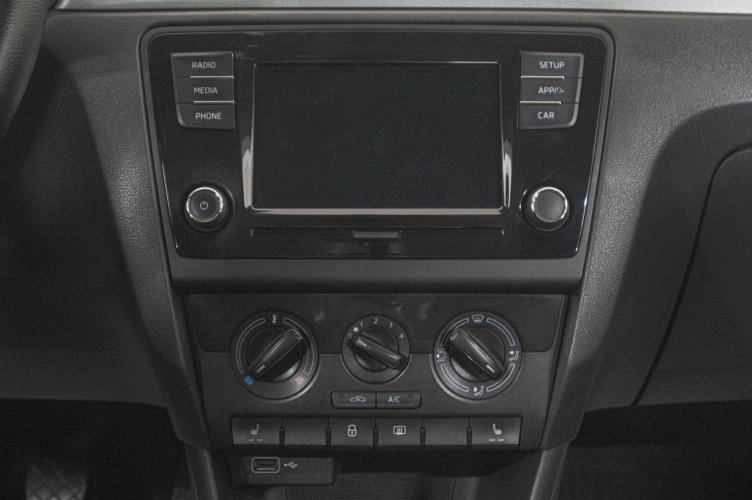 Skoda Rapid 16 из 20