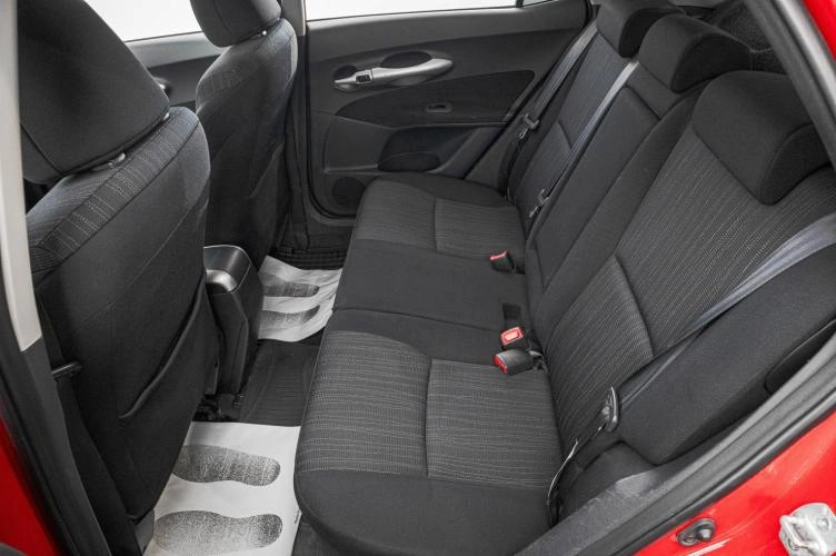 Toyota Auris 22 из 26