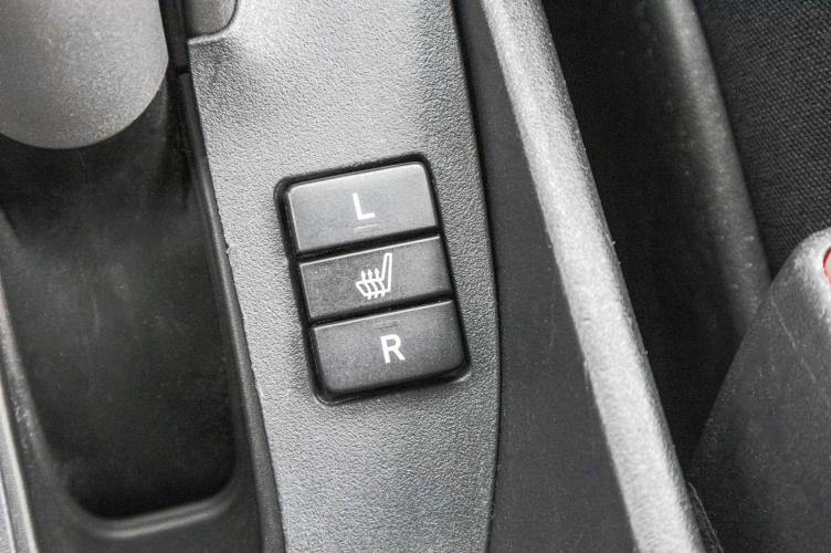 Toyota Auris 19 из 26