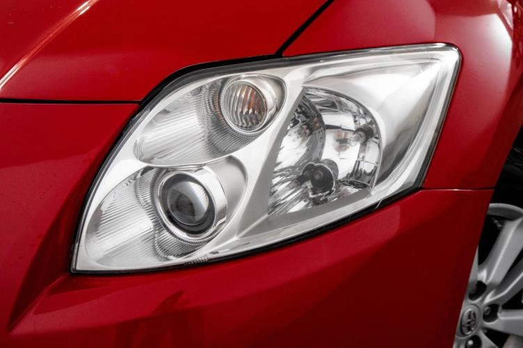 Toyota Auris 7 из 26