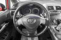 Toyota Auris 26 из 26