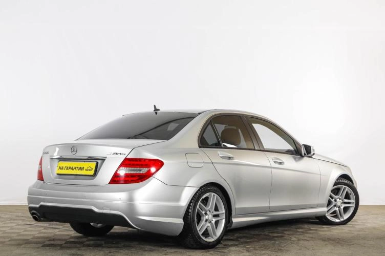 Mercedes-Benz C-класс 6 из 6